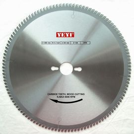 το καρβίδιο 300mm 400mm 750mm τοποθέτησε αιχμή στη λεπίδα πριονιών για το κοντραπλακέ, το πλαστικό και FRP
